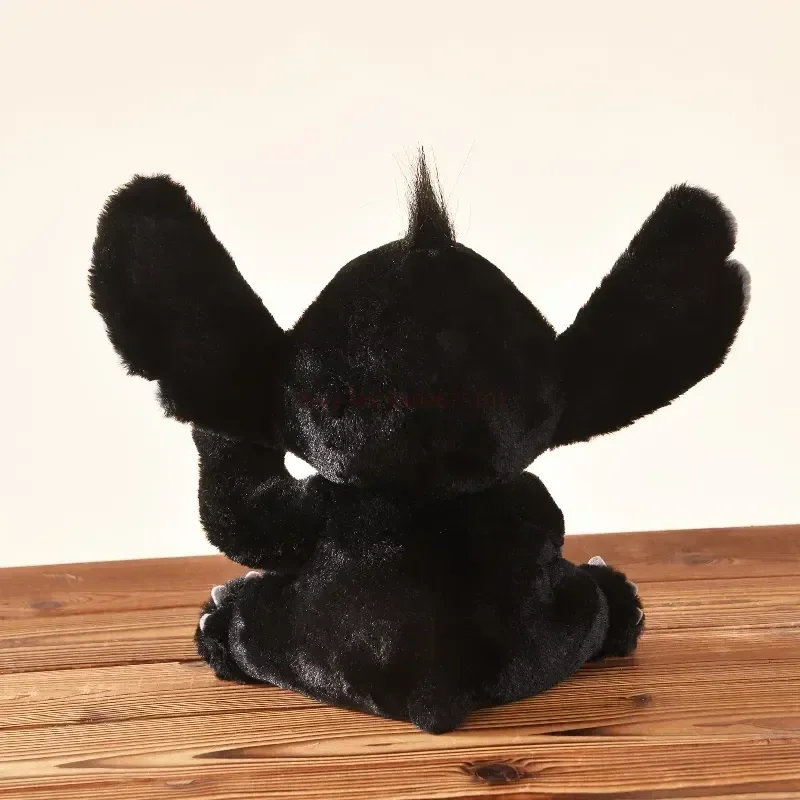 Dark Stitch - Image 7